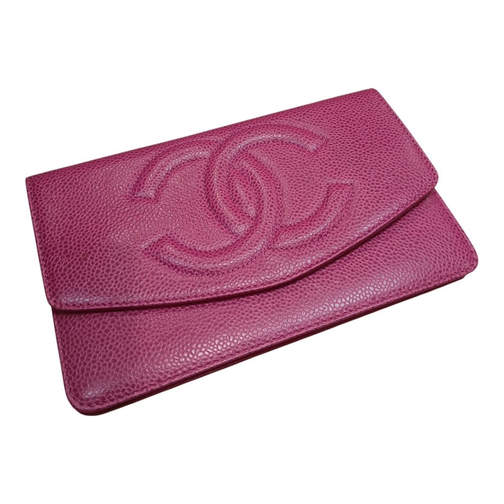 CHANEL シャネル キャビアスキン 二つ折り財布