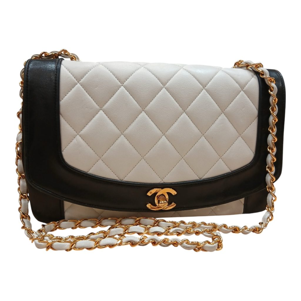 CHANEL シャネル ダイアナマトラッセ チェーンバッグ