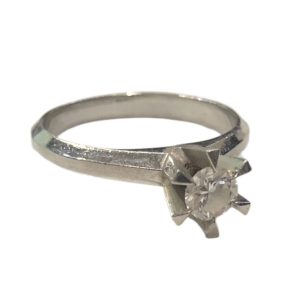 Pt900（プラチナ900）　ダイヤモンド0.31ct　リング