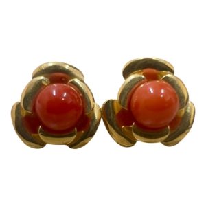 K18 サンゴ付きピアス