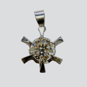 Pt900 プラチナ900 ダイヤモンドトップ 0.73Ct