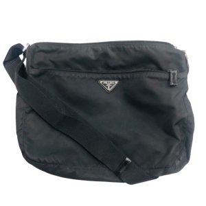 PRADA(プラダ)　ナイロンショルダーバッグ