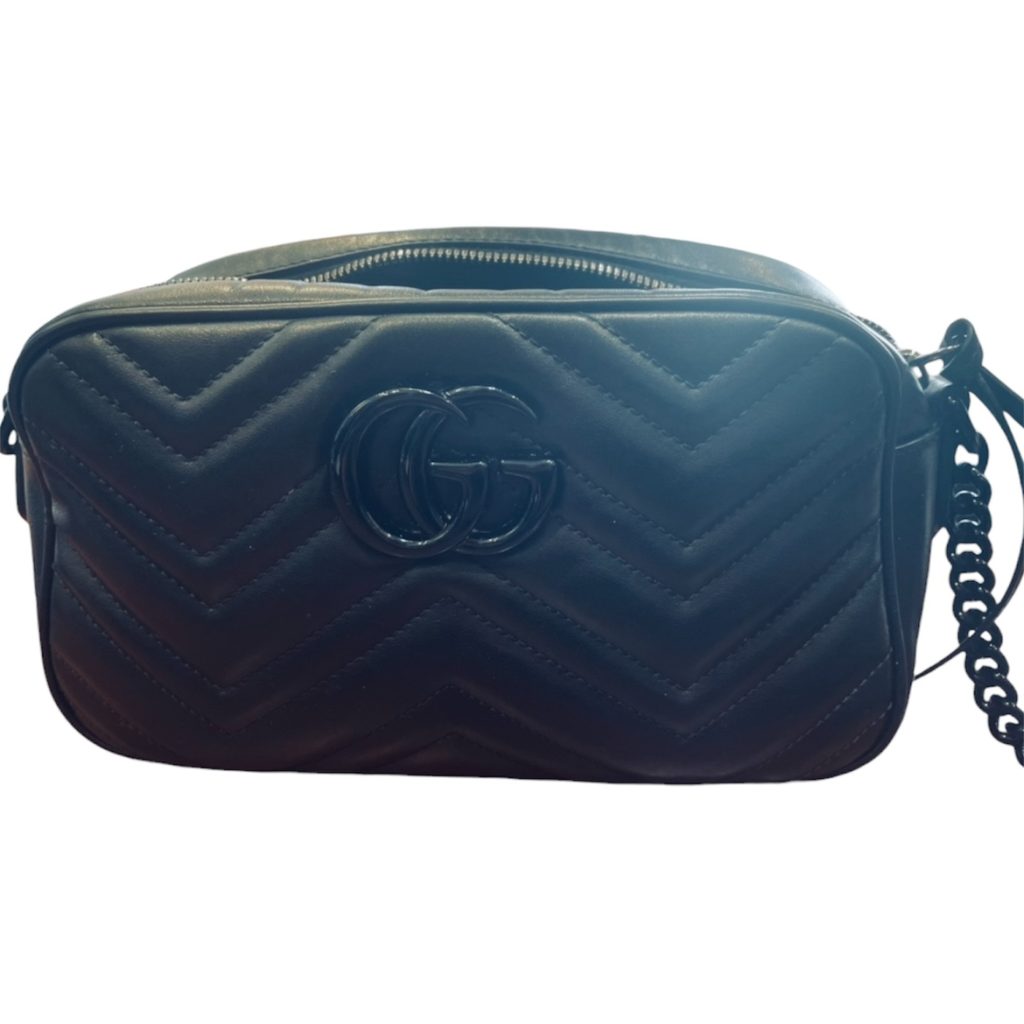 グッチ（GUCCI）GGマーモント キルティング ショルダーバッグ