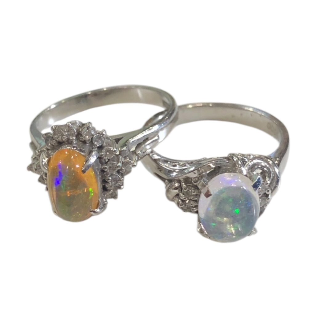 Pt900(プラチナ900)　リング　ファイアオパール1.13ct/ダイヤ0.02ct　ウォーターオパール1.22ct/ダイヤ0.06ct　