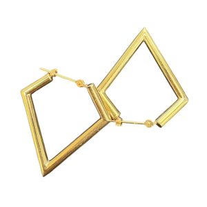 K18 18金 ピアス