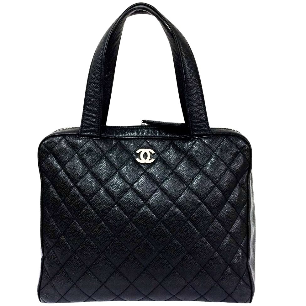 CHANEL マトラッセ キャビアスキン ハンドバッグ