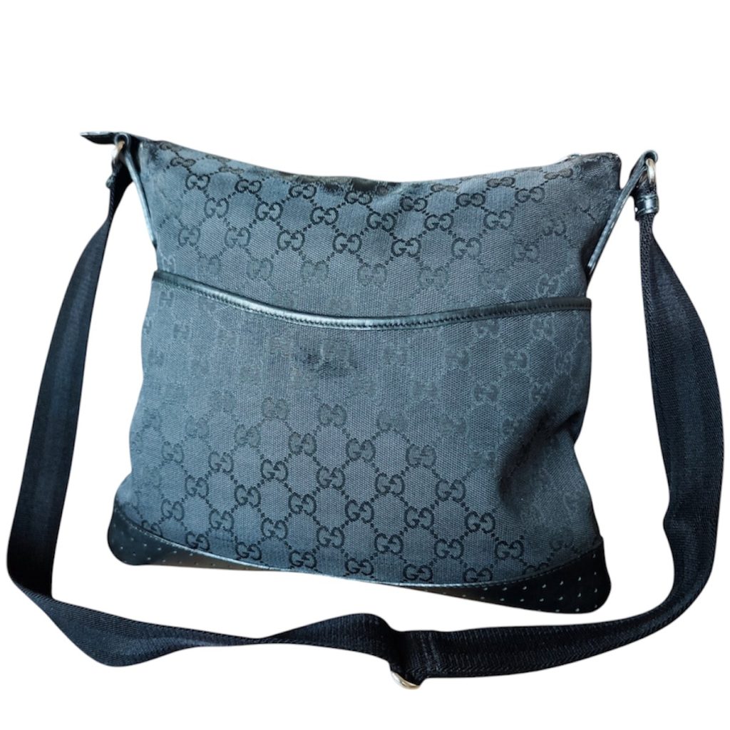 GUCCI　グッチ　GGキャンバス　ショルダーバッグ