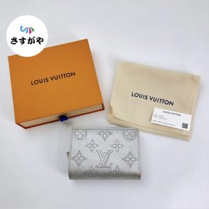 ヴィトン マヒナ 財布