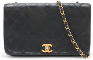 シャネル（CHANEL）マトラッセ チェーンショルダーバッグ ラムスキン