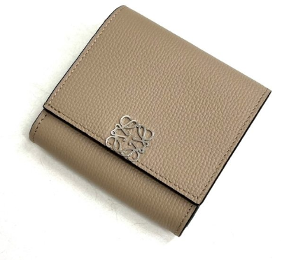LOEWE（ロエベ）のアナグラム コンパクト ジップ ウォレット