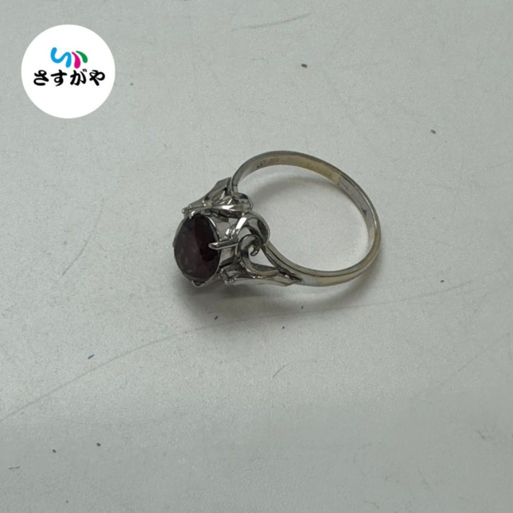 Pt900 オパール付き リング