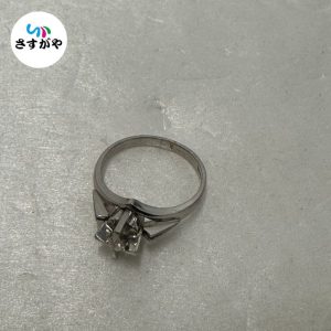 Pt900 ダイヤ付き リング