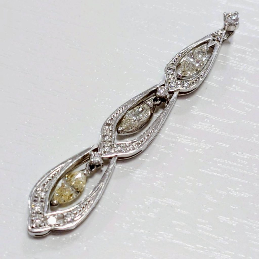 Pt900 プラチナ ダイヤモンド メレダイヤ付き ネックレストップ アクセサリー