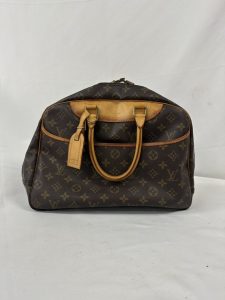 Louis Vuitton モノグラム ドーヴィル