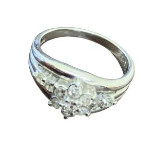 Pt900リング 花 0.5ct プラチナ 指輪 白金