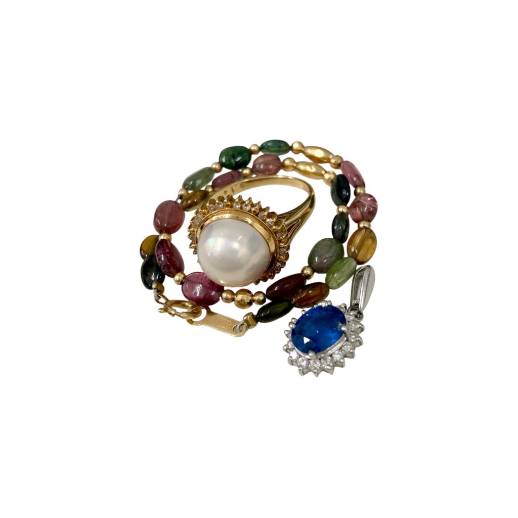 K18 / 18K / 750 / 18金 / リング / 指輪 / プラチナ / ネックレストップ / ブレスレット / 貴金属 / アクセサリー / 宝石