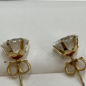 金の高価買取専門店！| あきる野市五日市| k18 ピアスセット