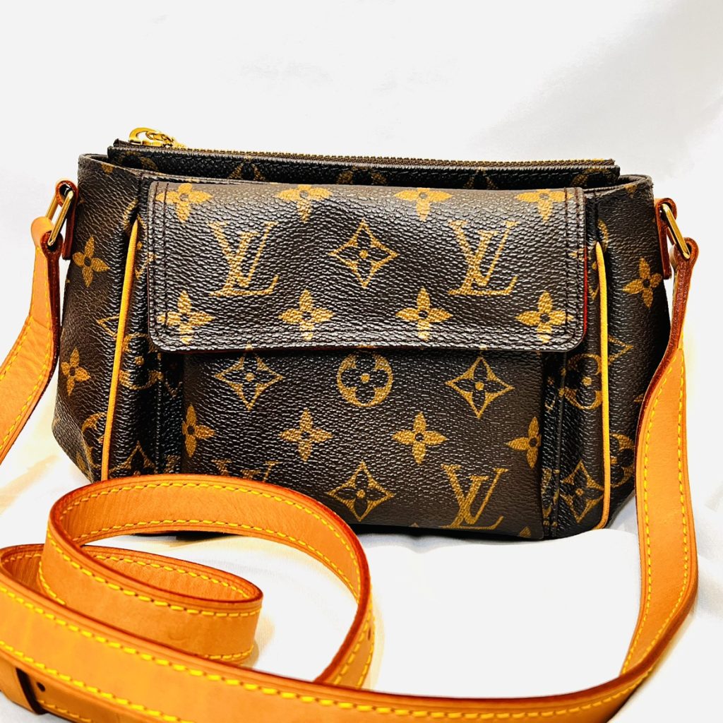 Louis Vuitton ルイ・ヴィトン モノグラム ヴィバ・シテPM　【M51165】