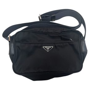 PRADA　ナイロン　ショルダーバッグ　プラダ　ブランドバッグ　