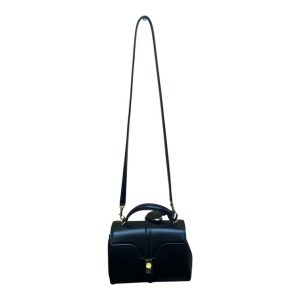 CELINE スモール 16（セーズ） バッグ（型番：188003BEY）