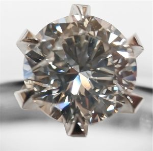 立て爪ダイヤの買取！Pt900（プラチナ900） ダイヤモンドリング 1.00ct