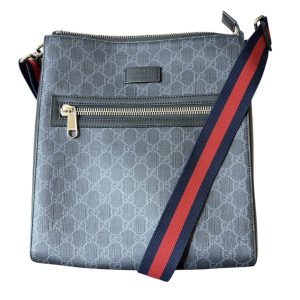 GUCCI(グッチ) GGスプリーム メッセンジャーバッグ