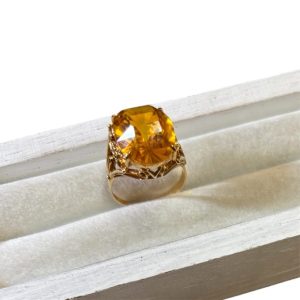 K18 18金 750 リング 石付き アクセサリー  貴金属