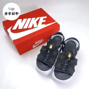 NIKE エアマックス ココ サンダル