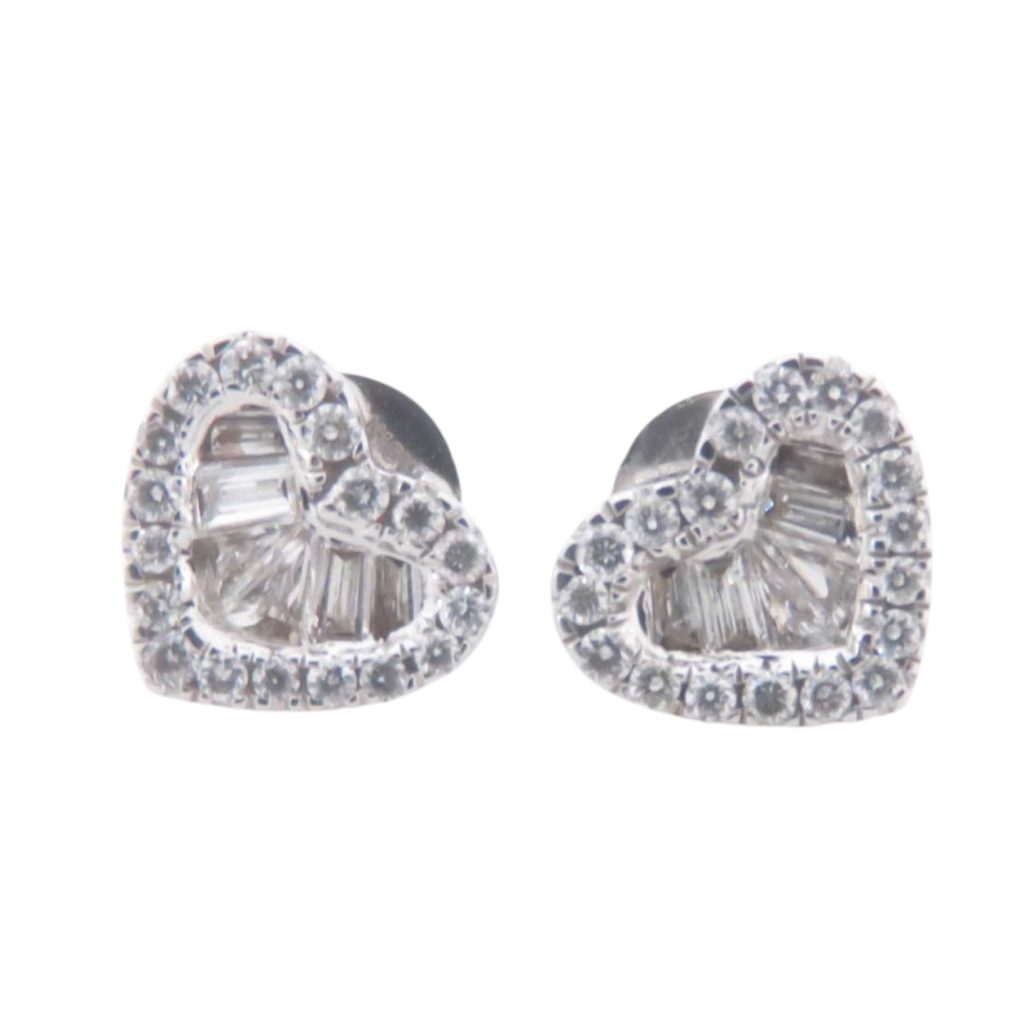 ダイヤモンド　ピアス