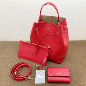 【三沢市】　FURLA　バッグ　財布　をお買取り致しました！