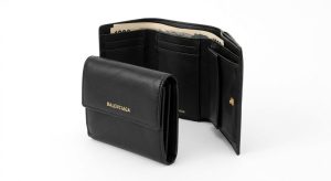BALENCIAGA　ペーパー ミニウォレット（三つ折り財布）