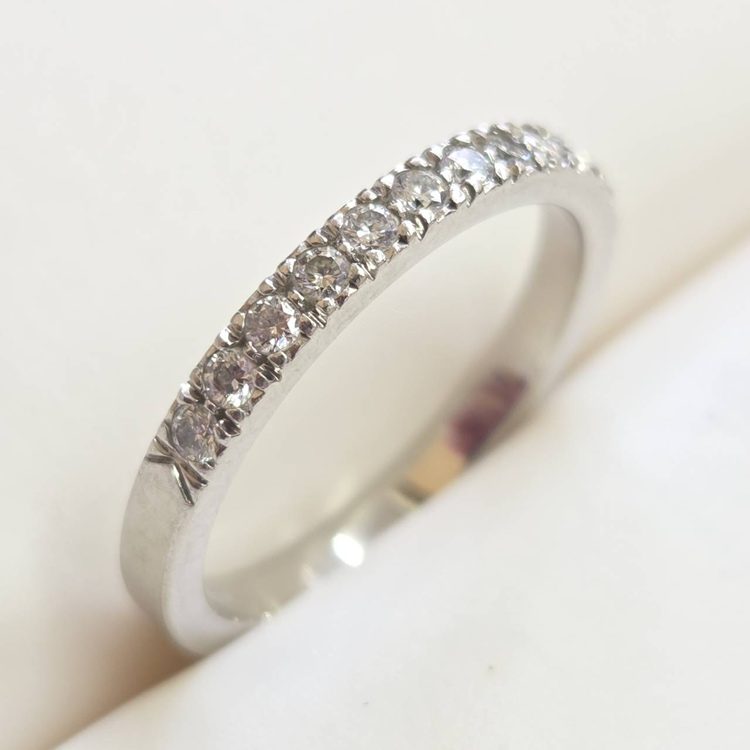 Tiffany & Co. ハーフエタニティリング