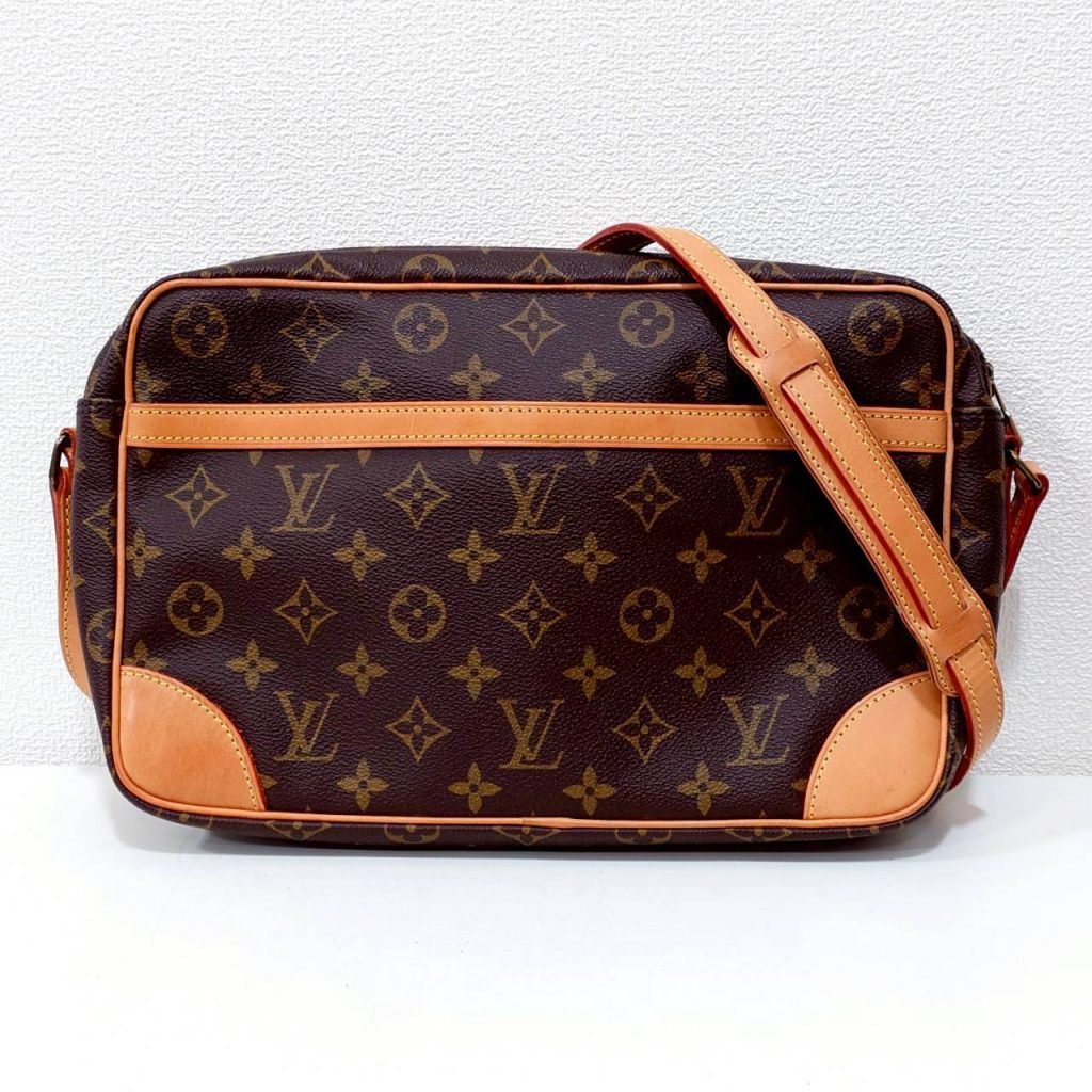 LOUIS VUITTON ルイ・ヴィトン モノグラム トロカデロ ショルダーバッグ