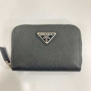 プラダ コインケース