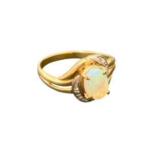 リング / K18Pt900 / オパール / メレダイヤ / 指輪 / 色石 / 貴金属 / アクセサリー