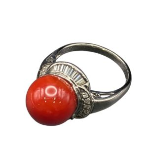 Pt900(プラチナ) 珊瑚5ct メレ0.35ct リング