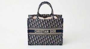 ディオール(Dior)ブックトート
