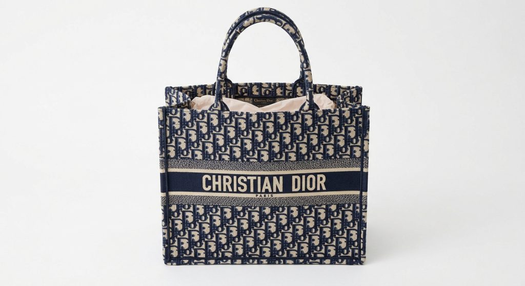 ディオール(Dior)ブックトート