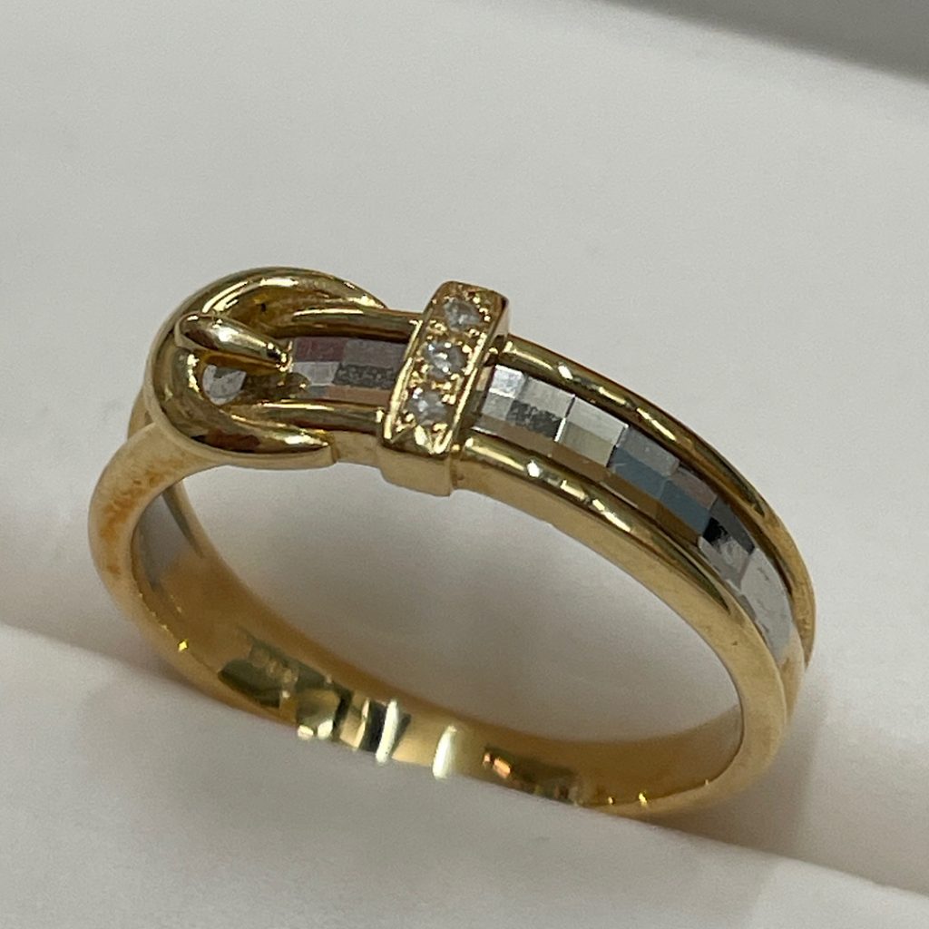 金プラチナ高価買取ならさすがや福生銀座いなげや店！| 青梅市今井| K18pt900コンビリング ダイヤモンド付き