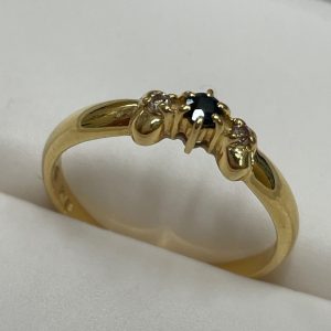 金の買取ならさすがや福生銀座いなげや店！|武蔵村山市三ツ藤| K18オニキスメレダイヤ付き指輪