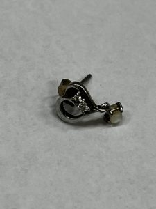 Pt850 プラチナ ピアス 片方