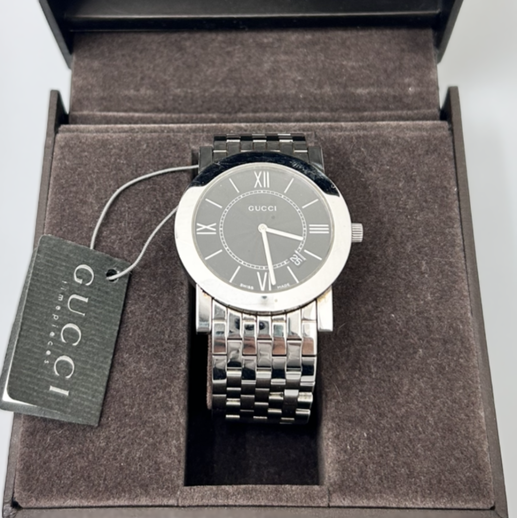 GUCCI　グッチ　5200M.1　クォーツ