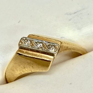 K10 メレダイヤモンドリング