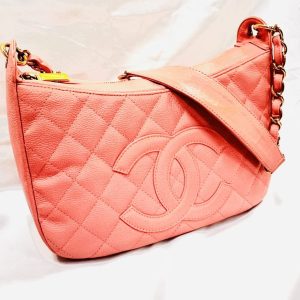 CHANEL マトラッセ ワンショルダーバッグ A20993