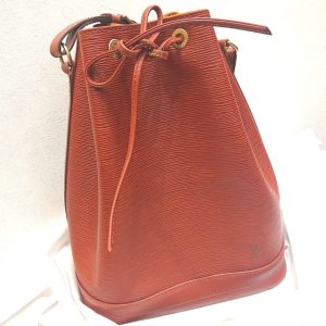 LOUIS VUITTON ルイヴィトン エピ ノエ 巾着型 ショルダーバッグ
