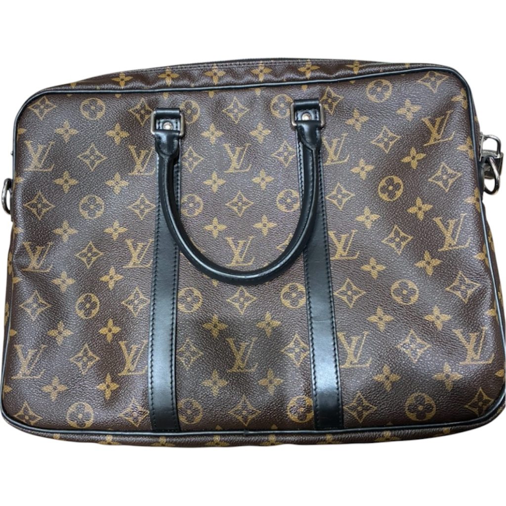 Louis Vuitton ルイヴィトン モノグラム ポルト ドキュマン　札幌市 東区 元町