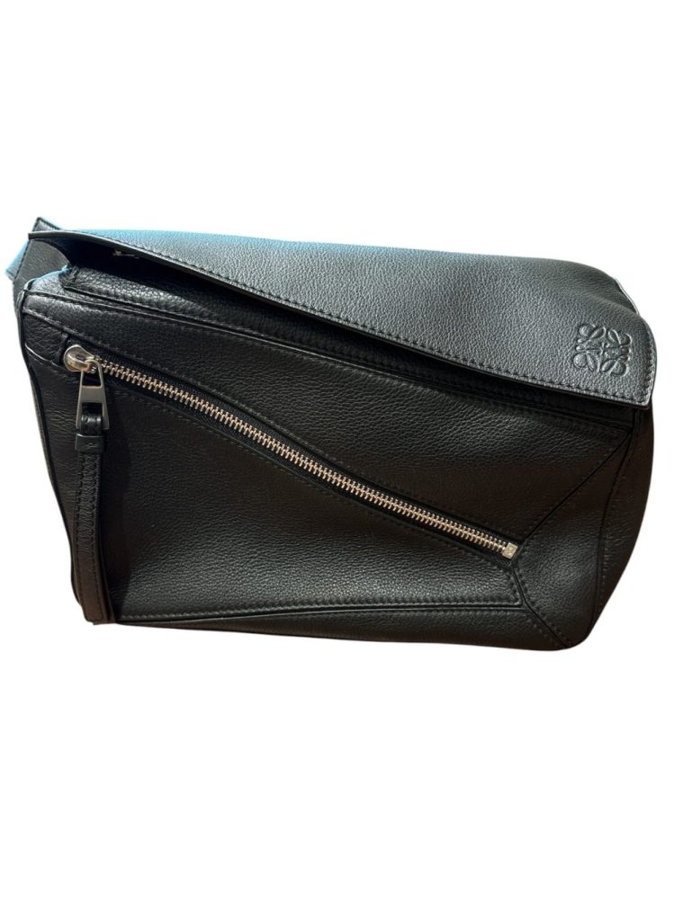 LOEWE パズルエッジ バムバッグ スモール