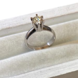 PT850 プラチナ850 リング 石付き アクセサリー 貴金属