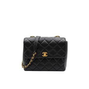 CHANEL キャビアスキン マトラッセ バッグ シャネル