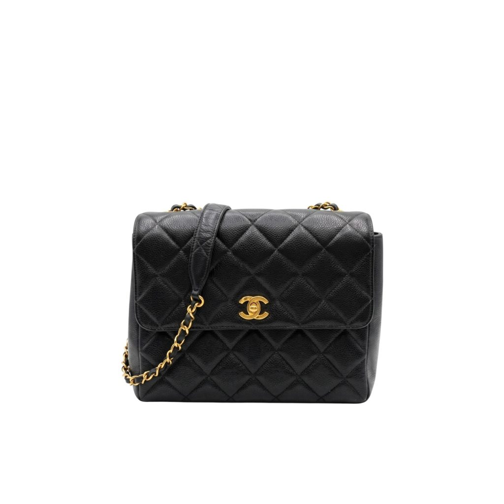 CHANEL キャビアスキン マトラッセ バッグ シャネル